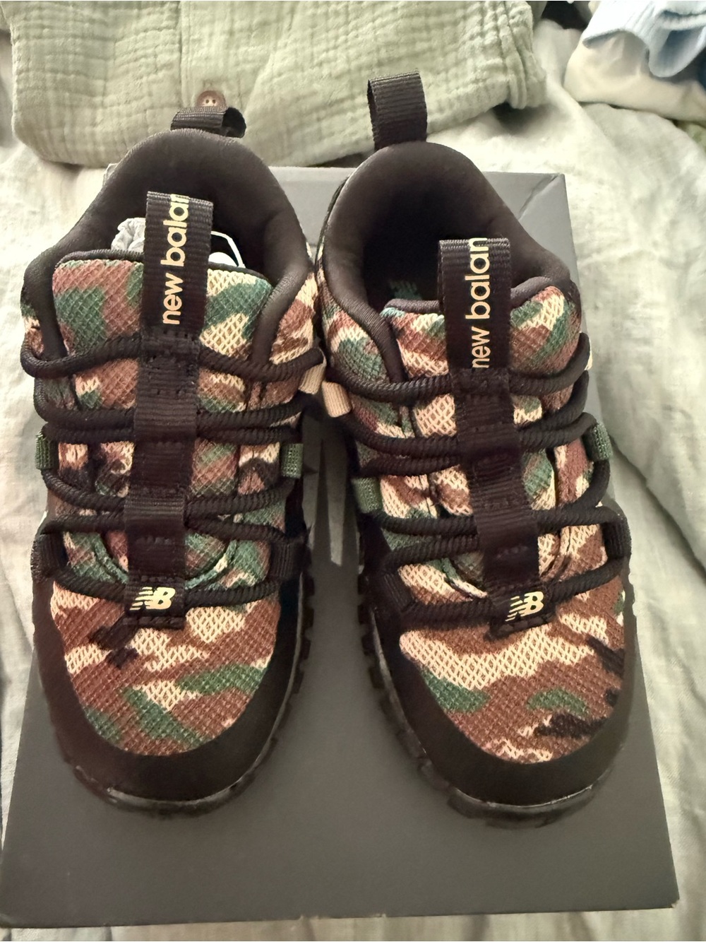 New Balance Kids Camo Lace-Up Sneakers - Brown, Green, Tan